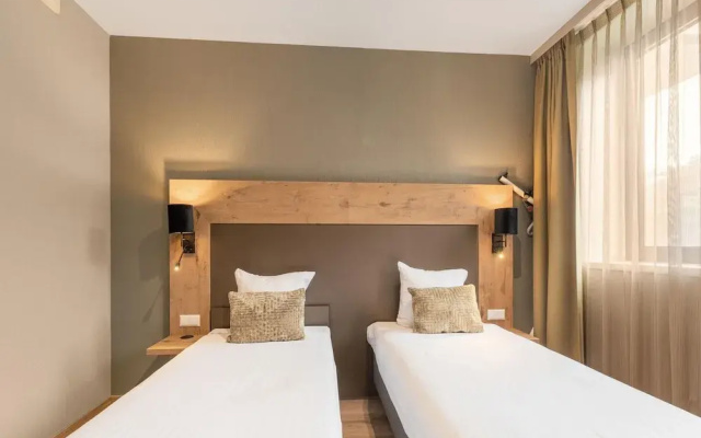Holiday Home in Egmond aan Zee Near Beach