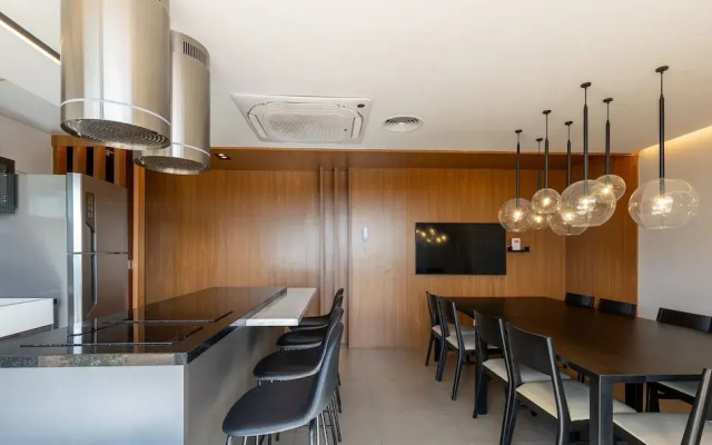 Apto cond c/ acad. 400m Mercado Municipal NFE1544