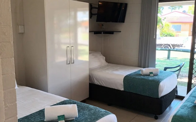 Golden Beach Holiday Park