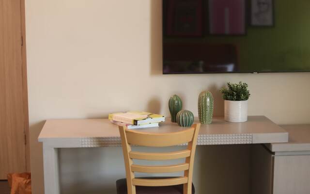 Seven Stays Maadi