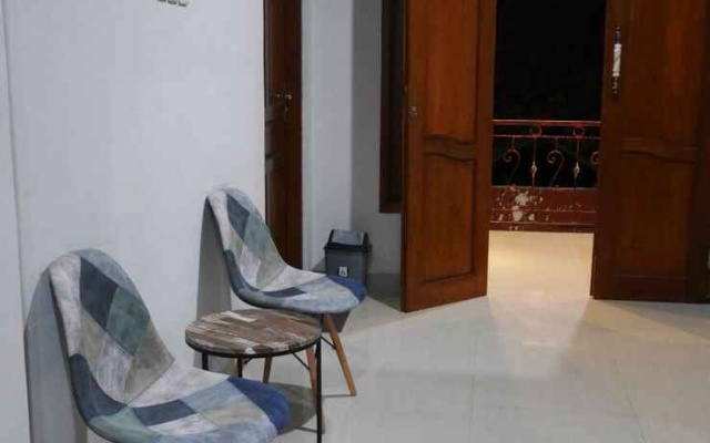 LINA Guest House – Guest Rooms – Yogyakarta