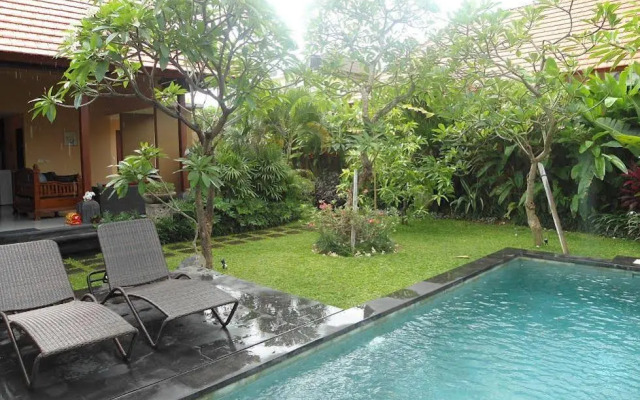 Villa Bluebird Sanur