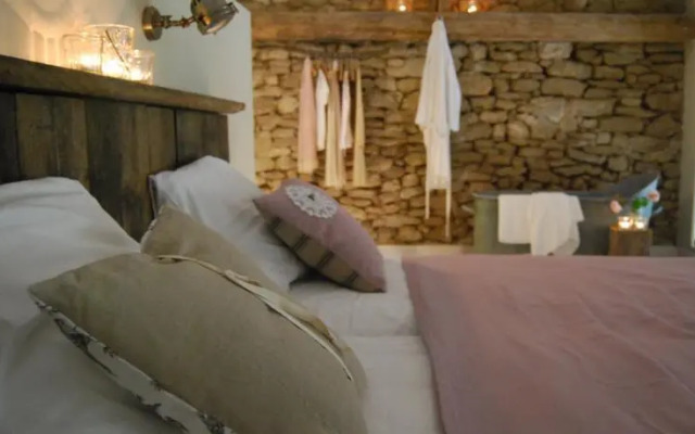 Bassiviere Barn Chic