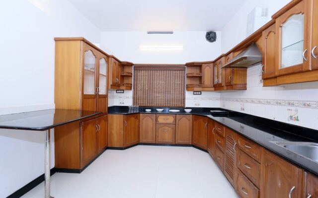 OYO Home 26153 Traditional Stay Near International Airport