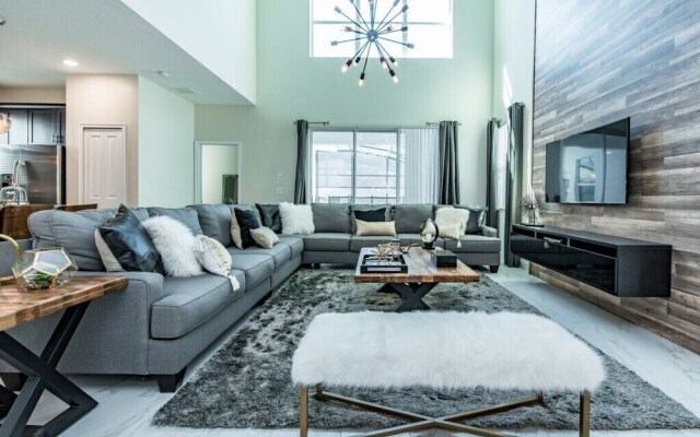 4740shd 5 Bedroom Villa