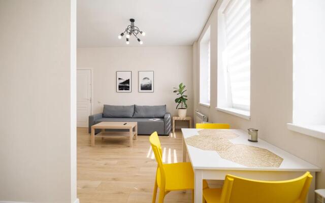 Apartments in Kirov lane 7
