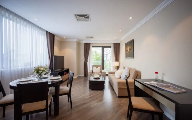 Skyline Tower - Service Apartments