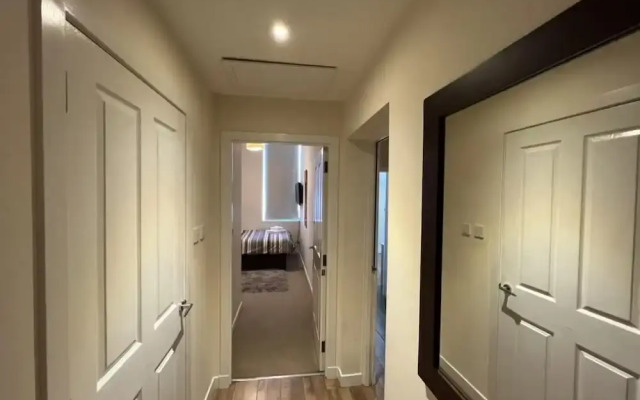 Lovely Twin 2-flats Condo In Aberdeen-no Party