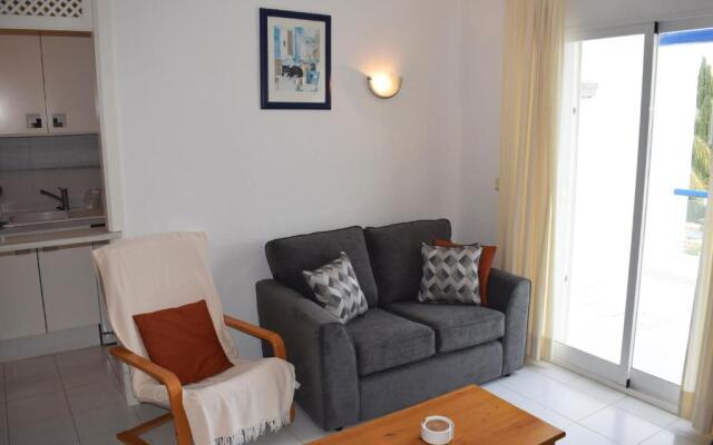 AP2110 Calablanca Les Marines Molins