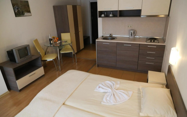 Mountain Paradise by Walnut Trees Apart hotel