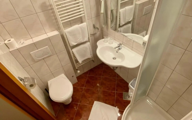 Hotel Creina