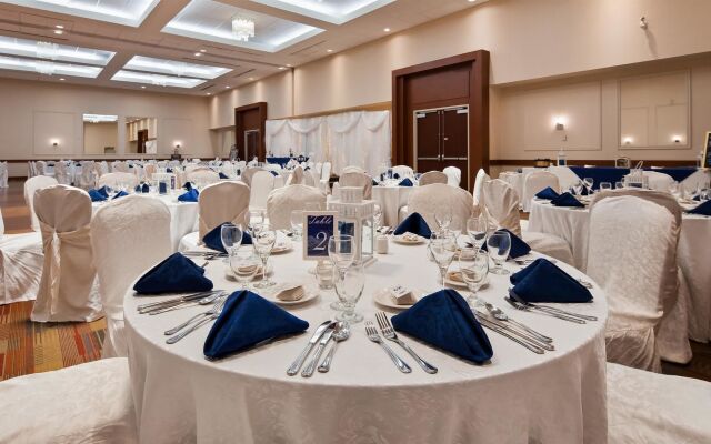 Best Western Plus Orangeville Inn & Suites