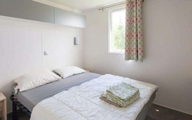 Cozy Mobile Home in Januv Dul With Swimming Pool