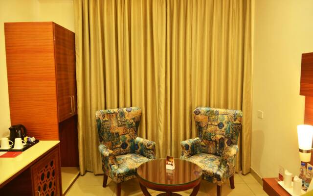 Mint Hotel Premia