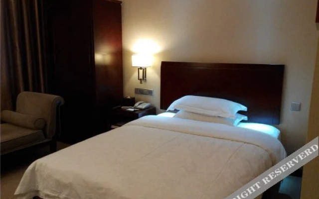 Xianyou Hotel