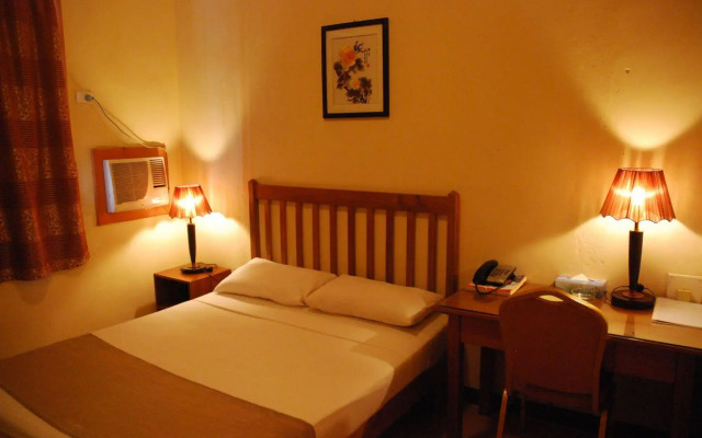 Pacific Crown Hotel