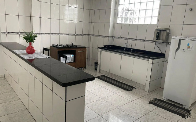 Apartamento amplo, confortável e equipado - Apt 101