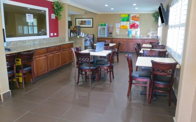 Americas Best Value Inn & Suites Escondido