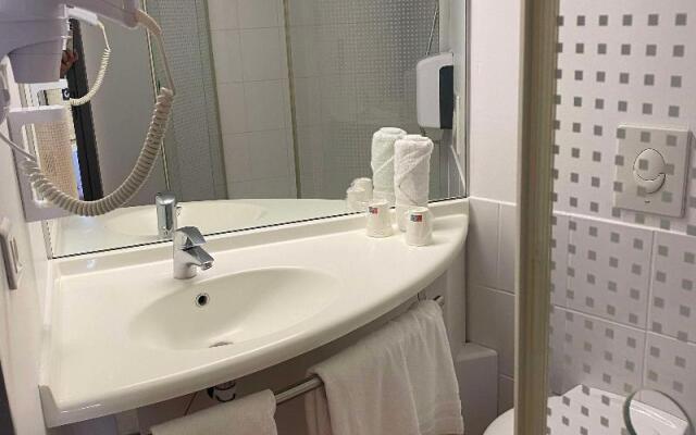 Brit Hotel Confort Montauban