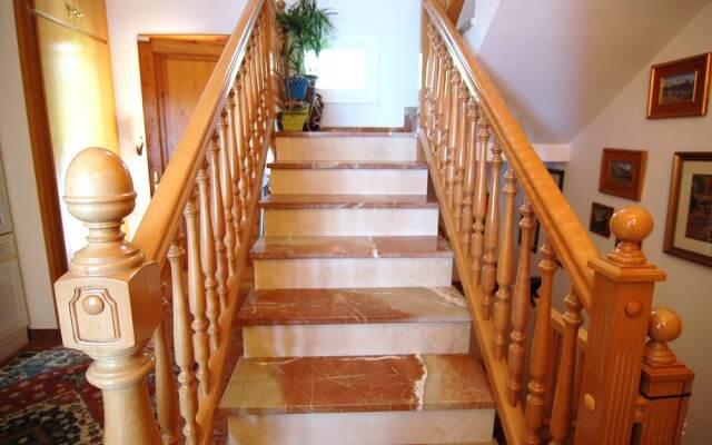 HomeHolidaysRentals Gema