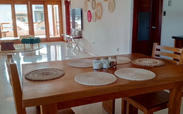 Galapagos Coliving Ecuador Casa Tuna