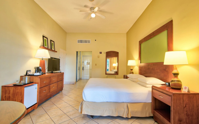 Fiesta Resort Central Pacific - All Inclusive