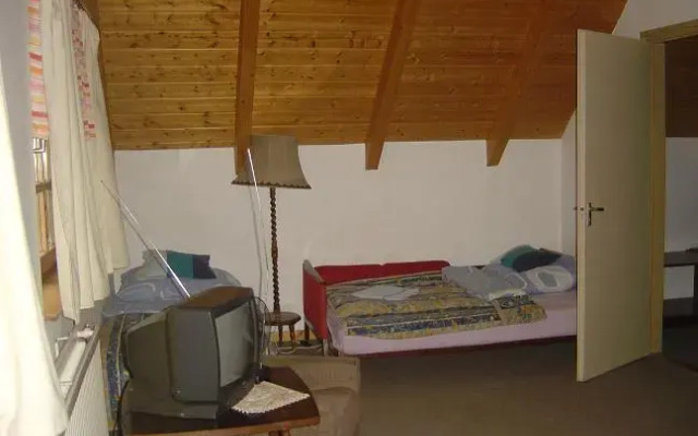 Leányvár Fogadó Étterem és Panzió