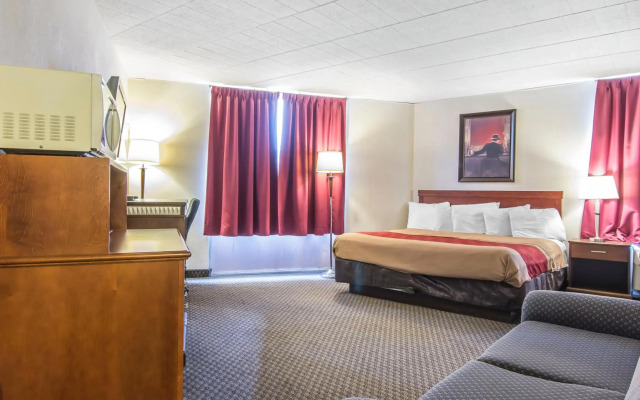 Econo Lodge Orillia