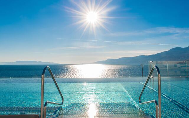 Hilton Rijeka Costabella Beach Resort & Spa