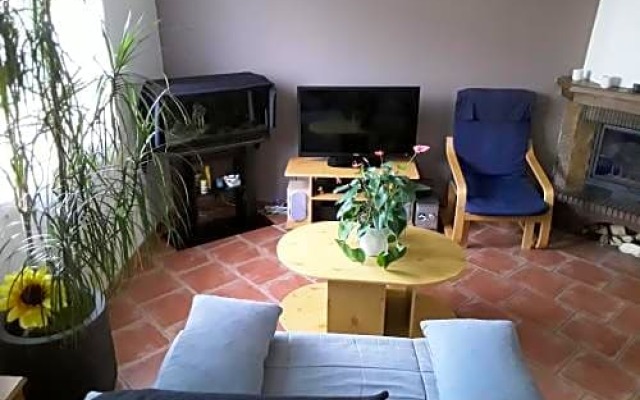 Chambre lit double proche du circuit