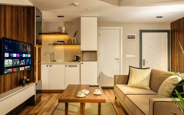La Mia Suites