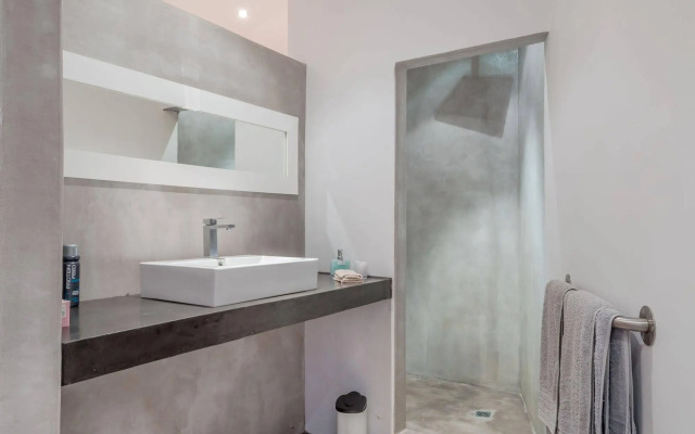 Colourful Manor Luxury Lodge