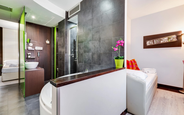 Best Western Cinemusic Hotel