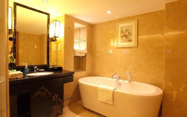 Longwei Hotel