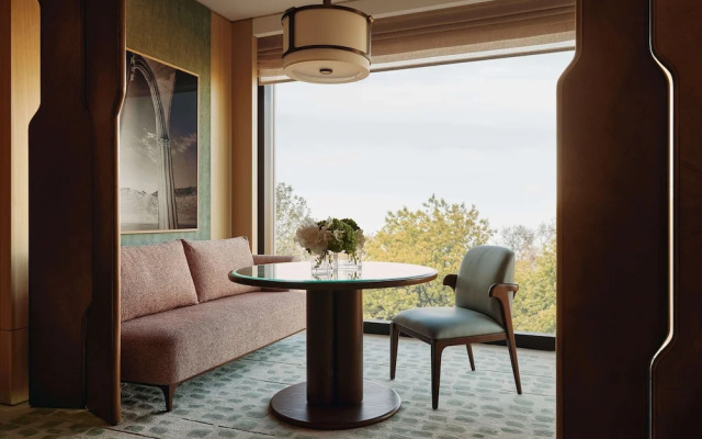 The Emory, Maybourne