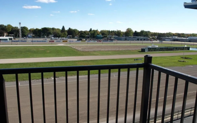 Hotel At Batavia Downs