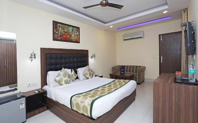 OYO 484 RTS Hotel