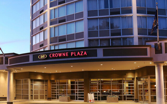 Crowne Plaza Syracuse, an IHG Hotel