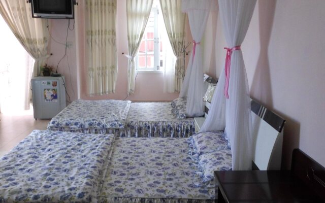 Bich Khue Hotel