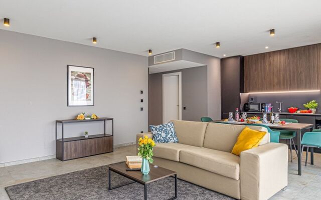 Icon H 501 Suite Business