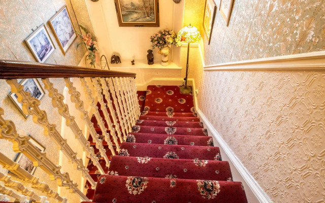 Corstorphine Lodge