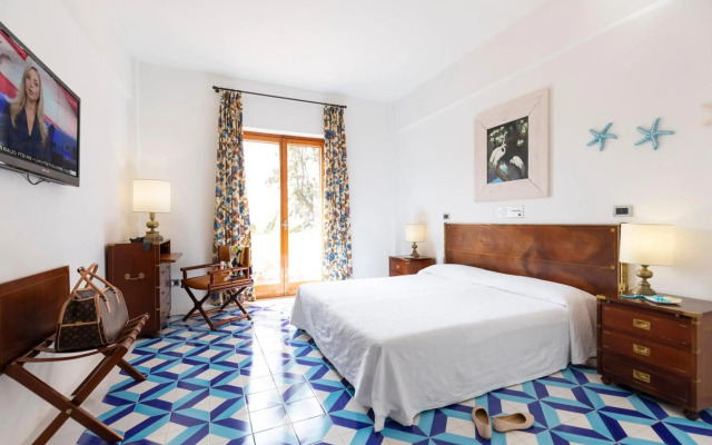 Grand Hotel De Rose