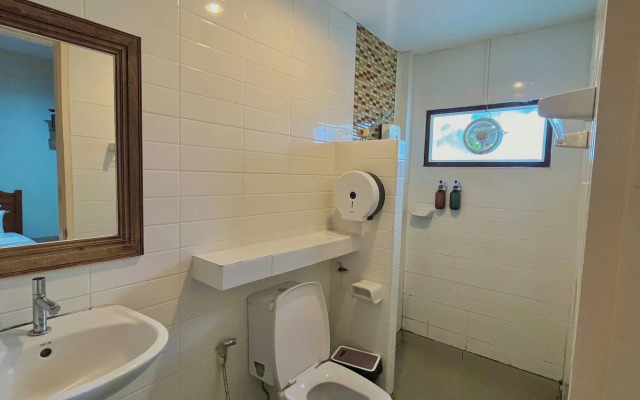 Baan Baramee House