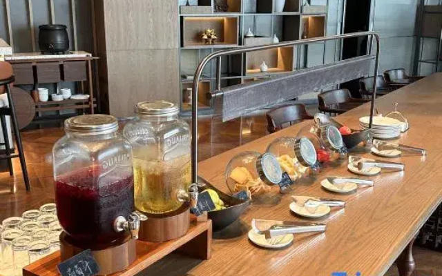 Jiujiang S&N Yiting Hotel