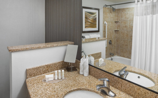 Courtyard by Marriott Stamford Downtown