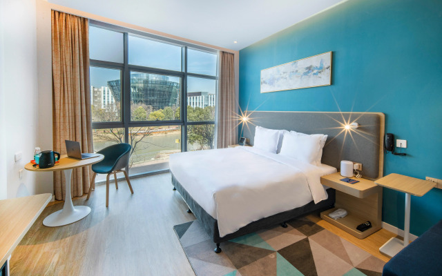 Holiday Inn Express Shanghai Zhangjiang by IHG