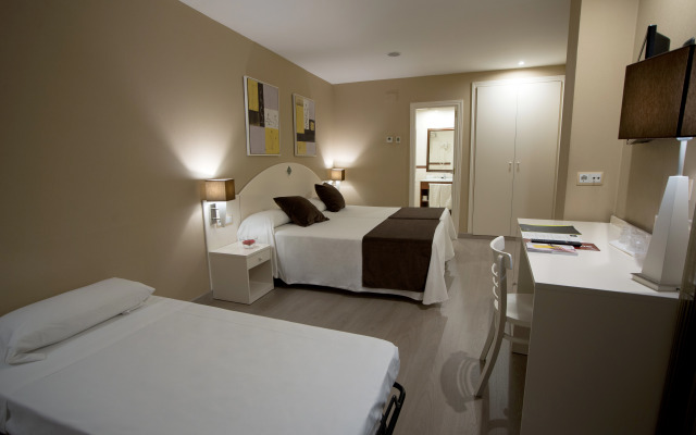 Hotel Torico Plaza