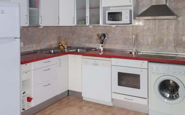 Bungalow acceso directo a piscina.wifi gratis