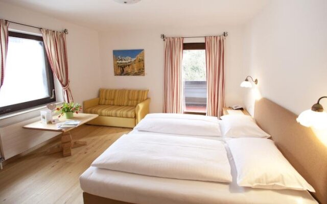 Hotel Pension Theresia