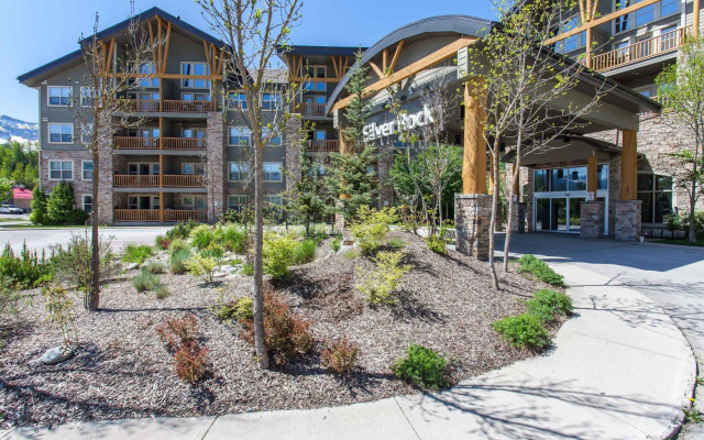 Silver Rock Condos
